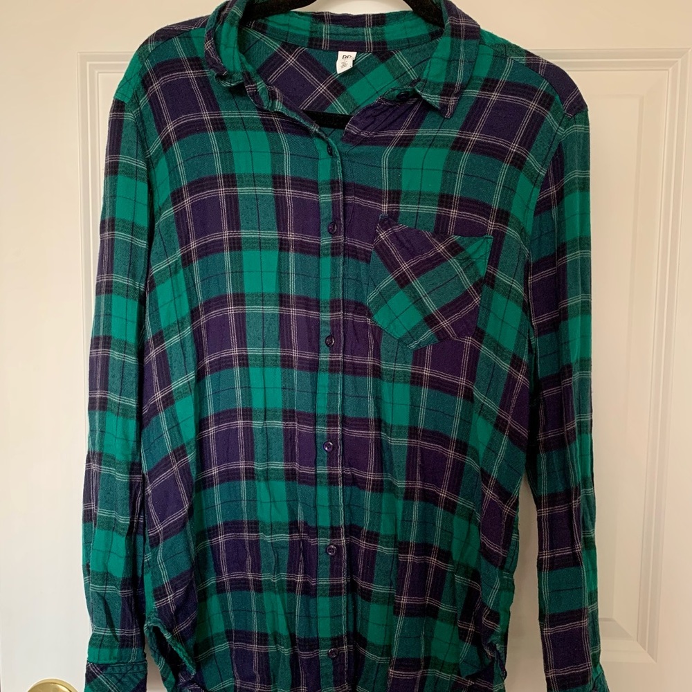 Blue & Green Plaid Hi-Lo Flannel. Feminine take on the classic flannel.